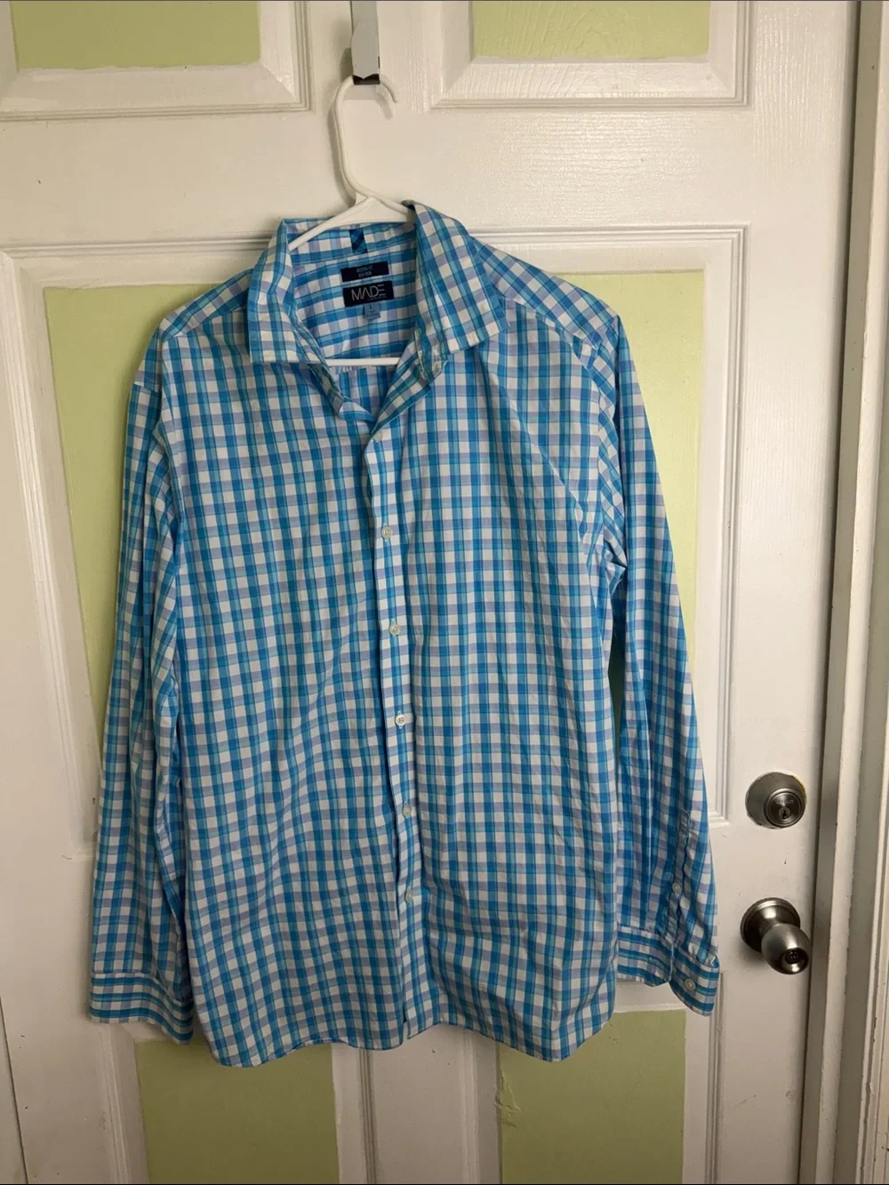 Men's Blue Check Button-Down Casual Shirt